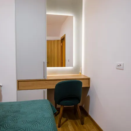 View 40 アパート *