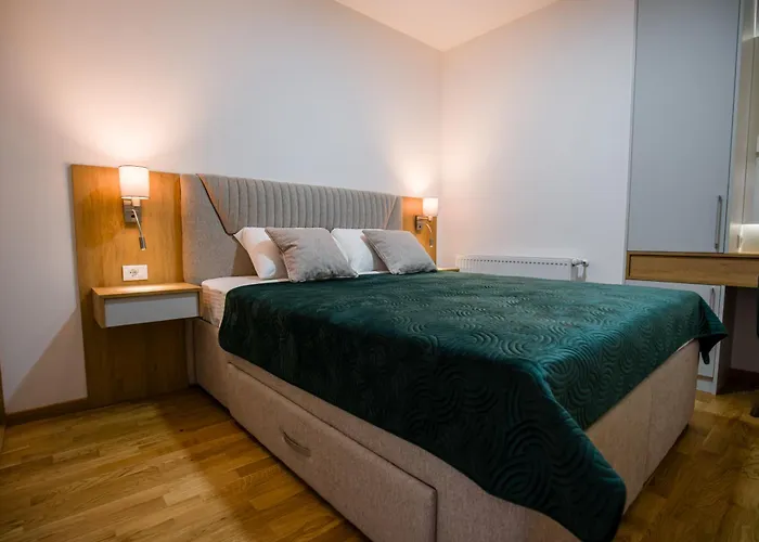 View 40 شقة أراندجيلوفاك